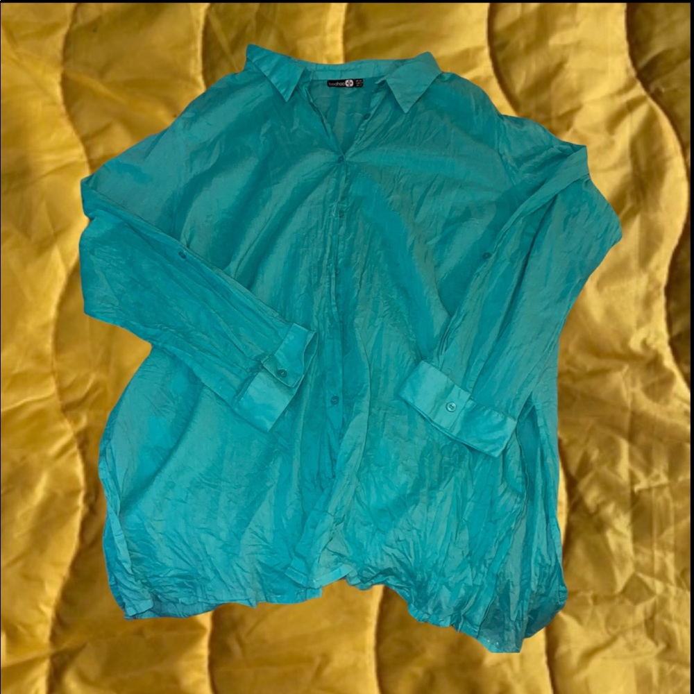 NWOT boohoo 100% cotton button down shirt teal